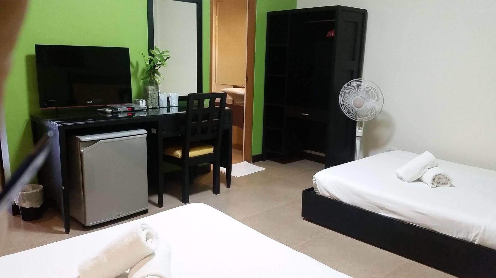 Hotel Residencia Boracay à Balabag  Extérieur photo