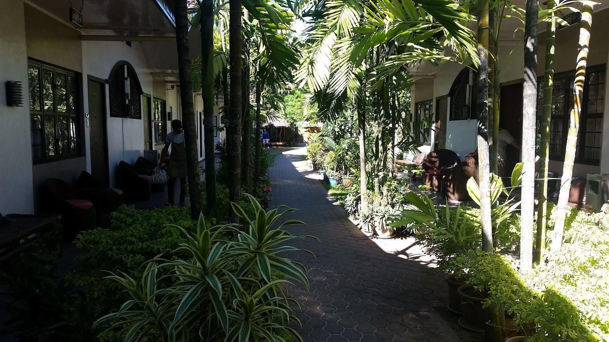 Hotel Residencia Boracay à Balabag  Extérieur photo